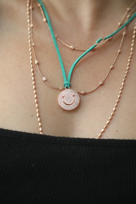 YEŞİL SMİLİNG KOLYE